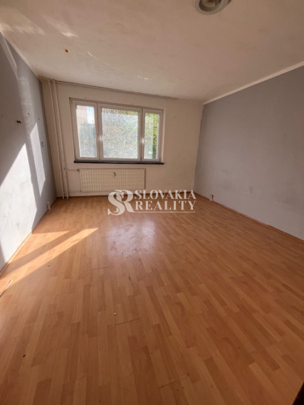 Na predaj 3-izb.byt, 61m², Zvolenská ulica, 5/7 poschodie